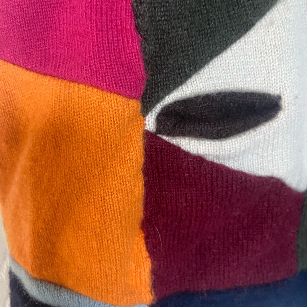 *Like Fendi 2025* Designer Handmade Cashmere Shawl w/Pockets & Wide Collar Small - Picture 6 of 6